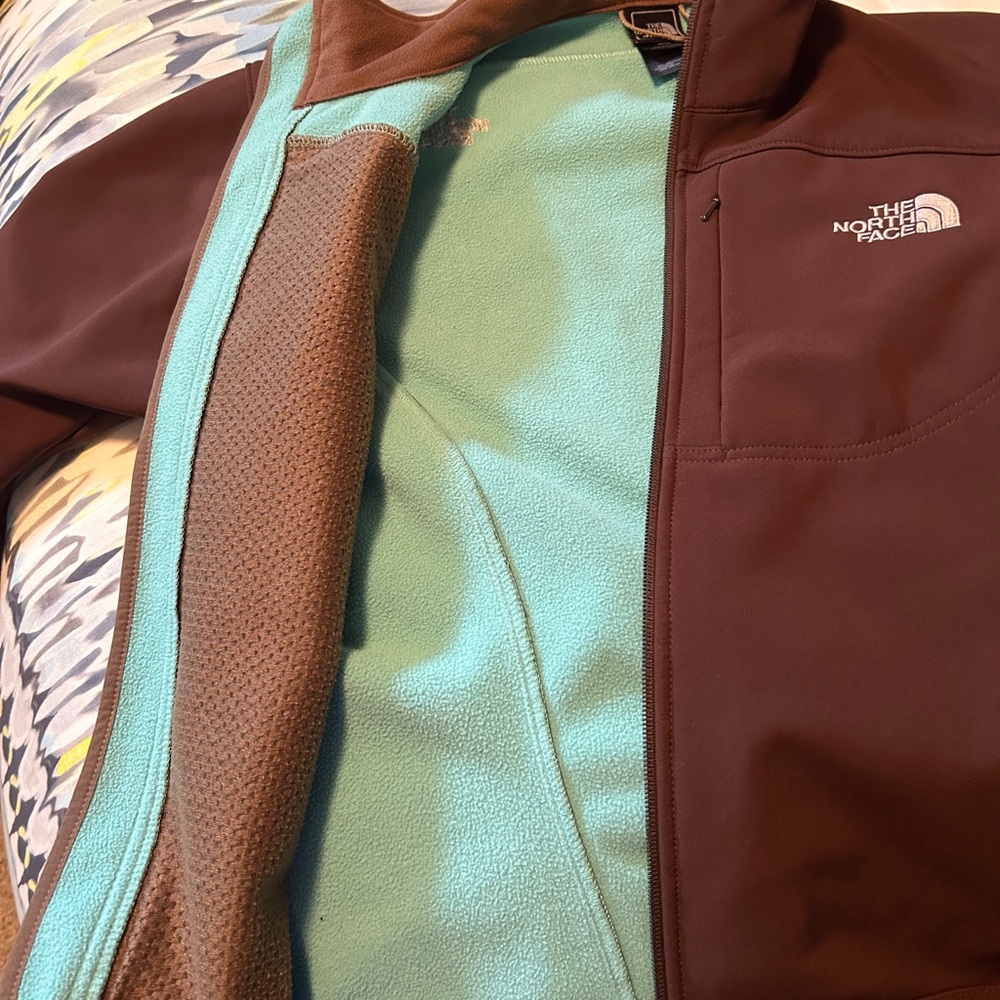 North Face Soft Shell Jacket - image 3